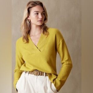 Banana Republic V-Neck Sweater